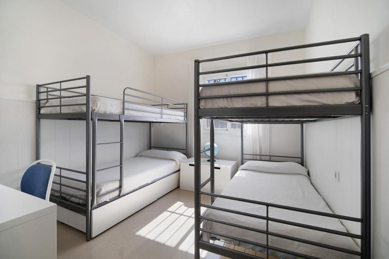 הוילה צ'יקלנה דה לה פרונטרה Casa Abedul Sancti Petri מראה חיצוני תמונה