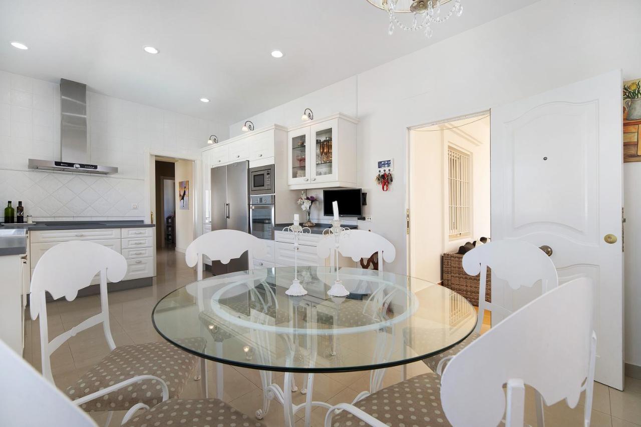 הוילה צ'יקלנה דה לה פרונטרה Casa Abedul Sancti Petri מראה חיצוני תמונה